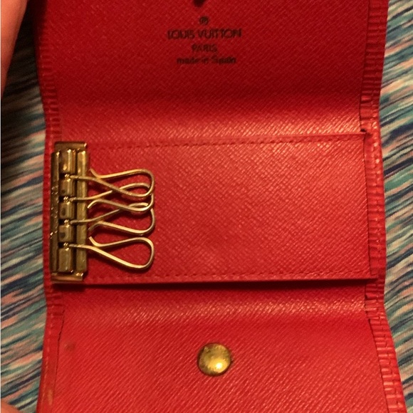 Vtg Louis Vuitton Red Epi 4 Ring Key Holder accessory - Picture 9 of 12
